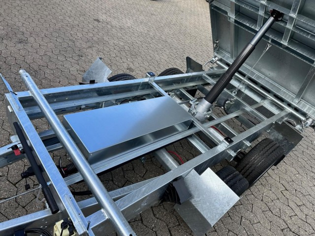 Humbaur 3-Seitenkipper HTK 2700.27 E-Pumpe Alu, 2670 x 1500 x 350 mm, 2,7 to. - Самоскид причіп: фото 5 Humbaur 3-Seitenkipper HTK 2700.27 E-Pumpe Alu, 2670 x 1500 x 350 mm, 2,7 to. - Самоскид причіп: фото 5