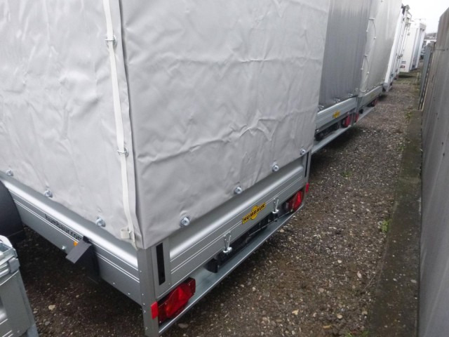 Humbaur HA 133015 mit KV, 1300 kg, 3030 x 1500 x 350 mm mit Hochplane 180 cm - Причеп для легкових автомобілів: фото 5 Humbaur HA 133015 mit KV, 1300 kg, 3030 x 1500 x 350 mm mit Hochplane 180 cm - Причеп для легкових автомобілів: фото 5