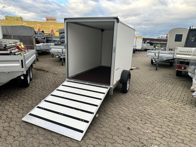 Humbaur Koffer HK 752513-15P, 0,75 t. 2510 x 1310 x 1520 mm, 100 km/h - Закритий кузов причіп: фото 1 Humbaur Koffer HK 752513-15P, 0,75 t. 2510 x 1310 x 1520 mm, 100 km/h - Закритий кузов причіп: фото 1