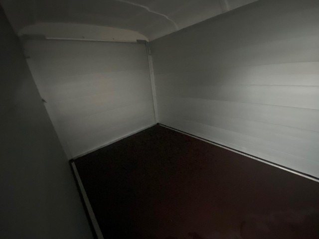Humbaur Poly-Alu Koffer HKPA 153217, 1,5 to. 3280 x 1770 x 1800 mm - Закритий кузов причіп: фото 3 Humbaur Poly-Alu Koffer HKPA 153217, 1,5 to. 3280 x 1770 x 1800 mm - Закритий кузов причіп: фото 3