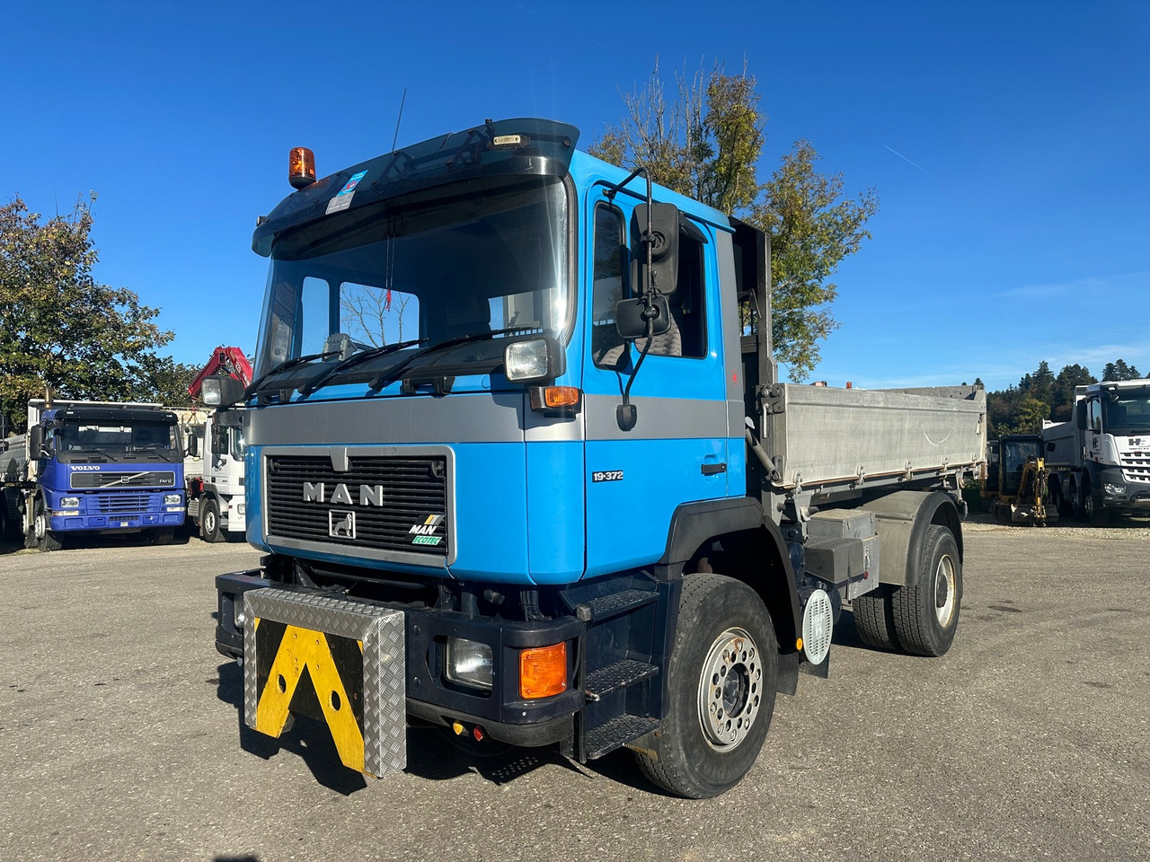 MAN 19.372 4x2 Kipper & Winterdienst - Самоскид вантажівка: фото 1 MAN 19.372 4x2 Kipper & Winterdienst - Самоскид вантажівка: фото 1