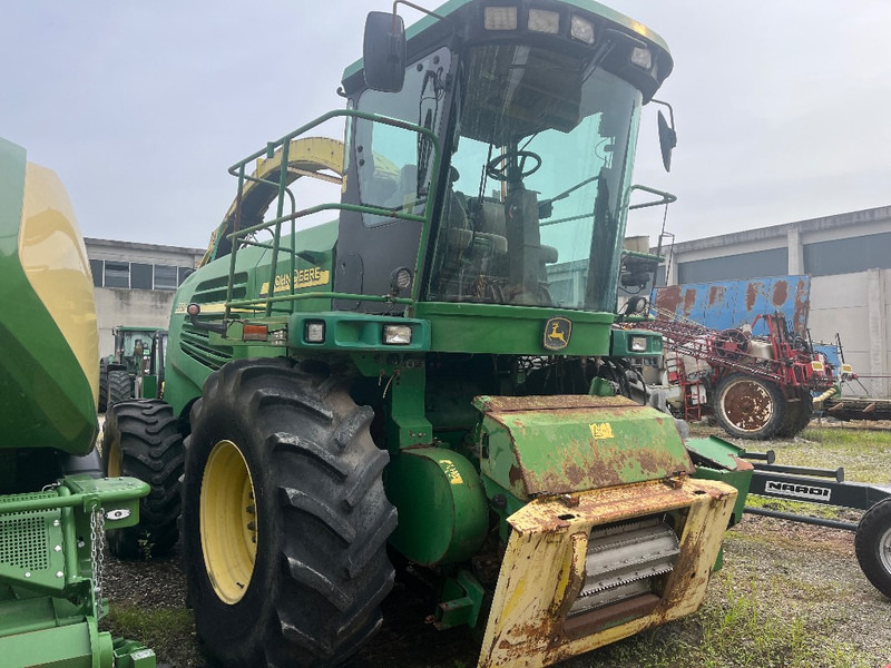 John Deere 7700 - Кормозбиральний комбайн: фото 1 John Deere 7700 - Кормозбиральний комбайн: фото 1