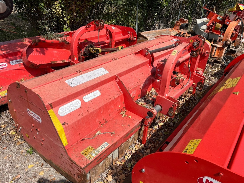 Maschio Tornado 280 - Косарка-подрібнювач: фото 3 Maschio Tornado 280 - Косарка-подрібнювач: фото 3