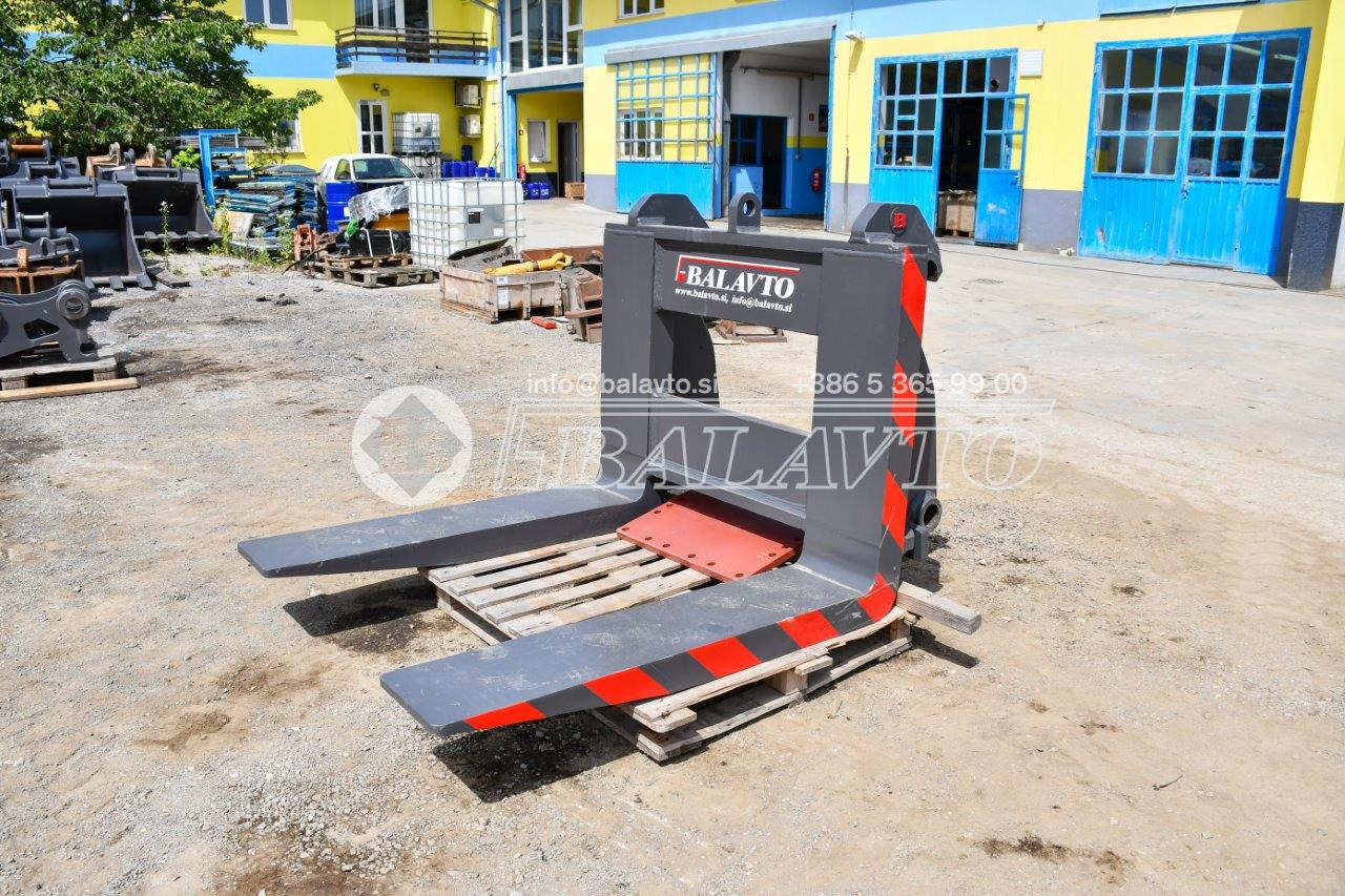 Balavto Block handling forks for Volvo L220 and L180 - Вила в категорії Навантажувачі: фото 1 Balavto Block handling forks for Volvo L220 and L180 - Вила в категорії Навантажувачі: фото 1