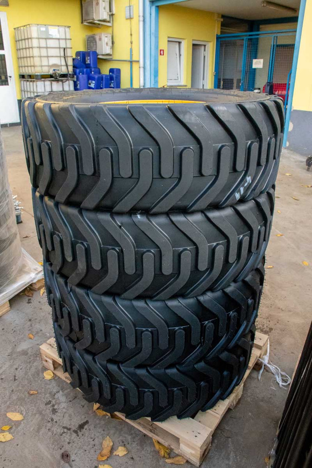 Bandenmarkt 315/70R22.5 - Колесо в категорії Екскаватори: фото 3 Bandenmarkt 315/70R22.5 - Колесо в категорії Екскаватори: фото 3
