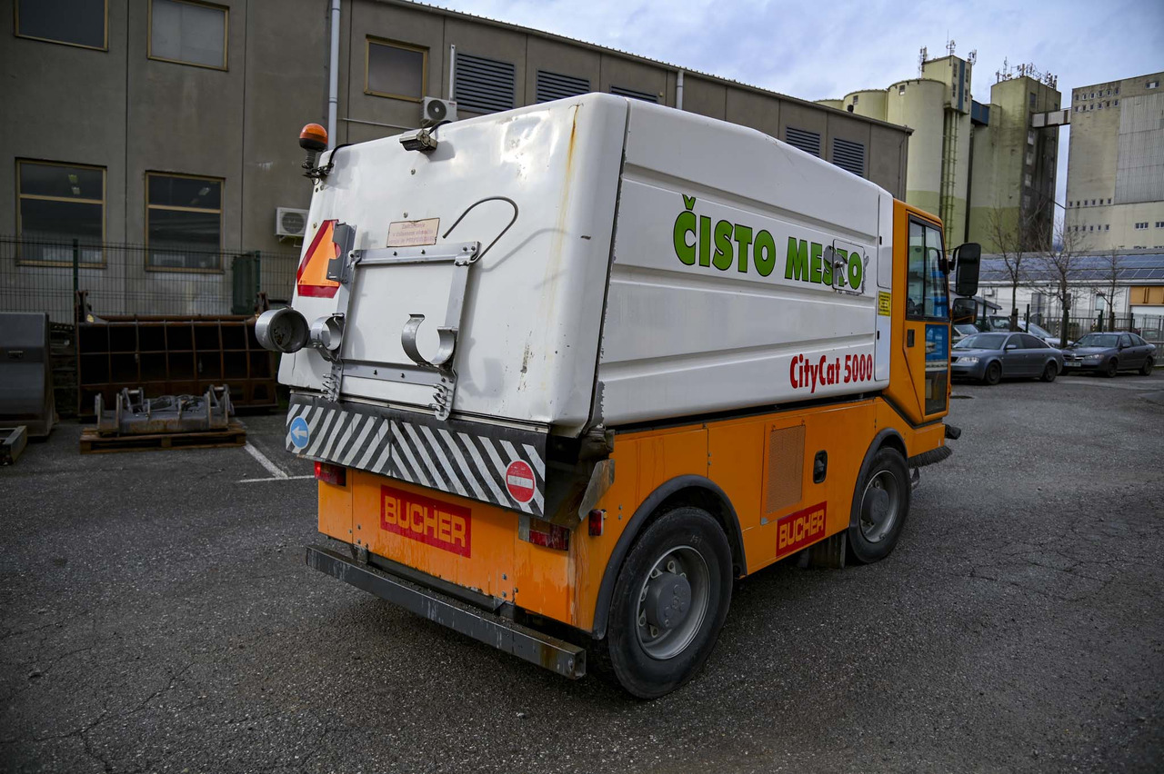 Bucher Schorling CC 5000 City Cat - Підмітально-прибиральна машина: фото 4 Bucher Schorling CC 5000 City Cat - Підмітально-прибиральна машина: фото 4