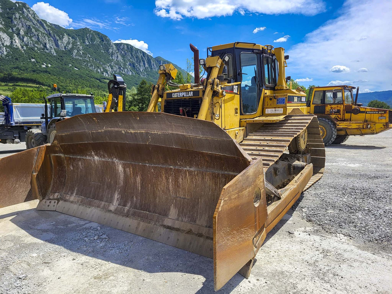 CATERPILLAR D6R - Бульдозер: фото 5 CATERPILLAR D6R - Бульдозер: фото 5