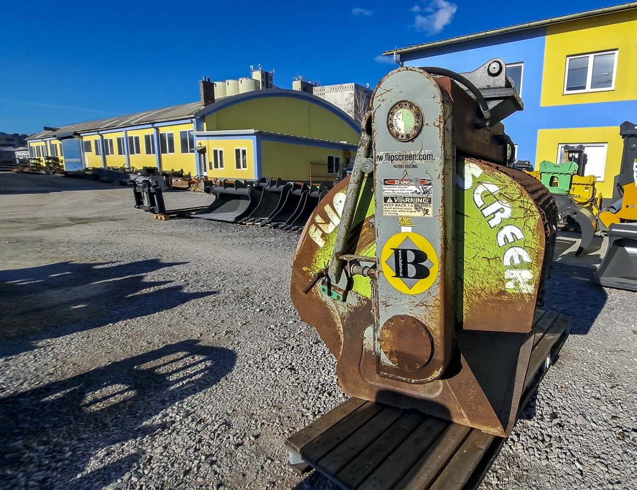 Flip Screen screening bucket E50 1200 mm S60 for 12-18 ton excavators - Cортувальний ківш в категорії Екскаватори: фото 3 Flip Screen screening bucket E50 1200 mm S60 for 12-18 ton excavators - Cортувальний ківш в категорії Екскаватори: фото 3