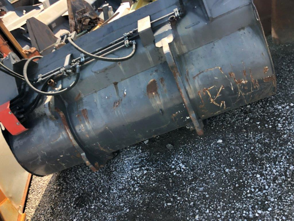 Front loader bucket with closure 2300 mm Volvo - Ківш навантажувача в категорії Колісні навантажувачі: фото 4 Front loader bucket with closure 2300 mm Volvo - Ківш навантажувача в категорії Колісні навантажувачі: фото 4