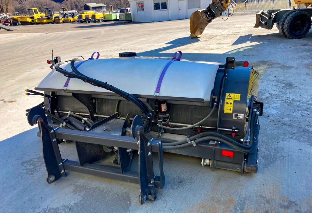 Holms SP-2,5 - Щітка дорожня: фото 3 Holms SP-2,5 - Щітка дорожня: фото 3