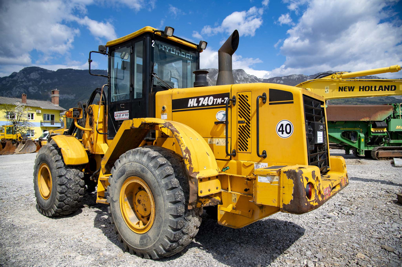 Hyundai HL740TM-7 - Колісний навантажувач: фото 4 Hyundai HL740TM-7 - Колісний навантажувач: фото 4