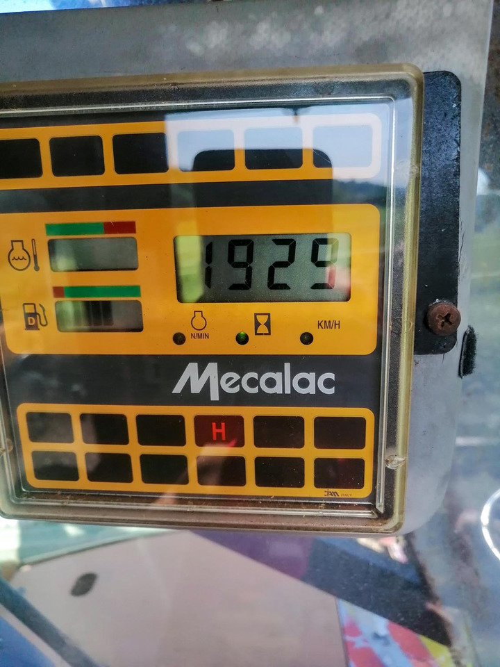 MECALAC 14 MXT - Колісний екскаватор: фото 5 MECALAC 14 MXT - Колісний екскаватор: фото 5