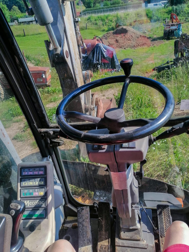 MECALAC 14 MXT - Колісний екскаватор: фото 3 MECALAC 14 MXT - Колісний екскаватор: фото 3