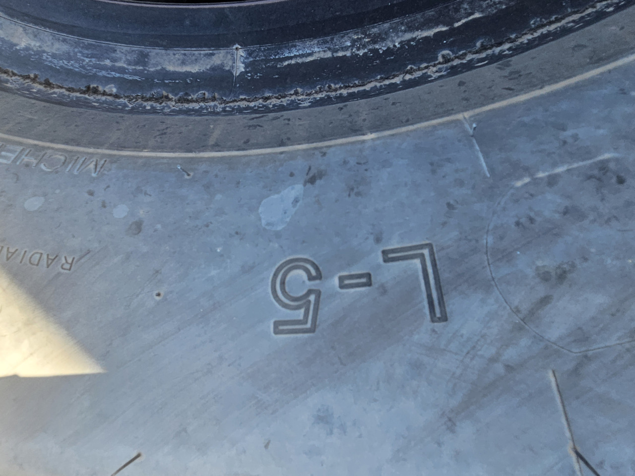 MICHELIN XMINE D2, 35/65R33 - Шина в категорії Колісні навантажувачі: фото 5 MICHELIN XMINE D2, 35/65R33 - Шина в категорії Колісні навантажувачі: фото 5