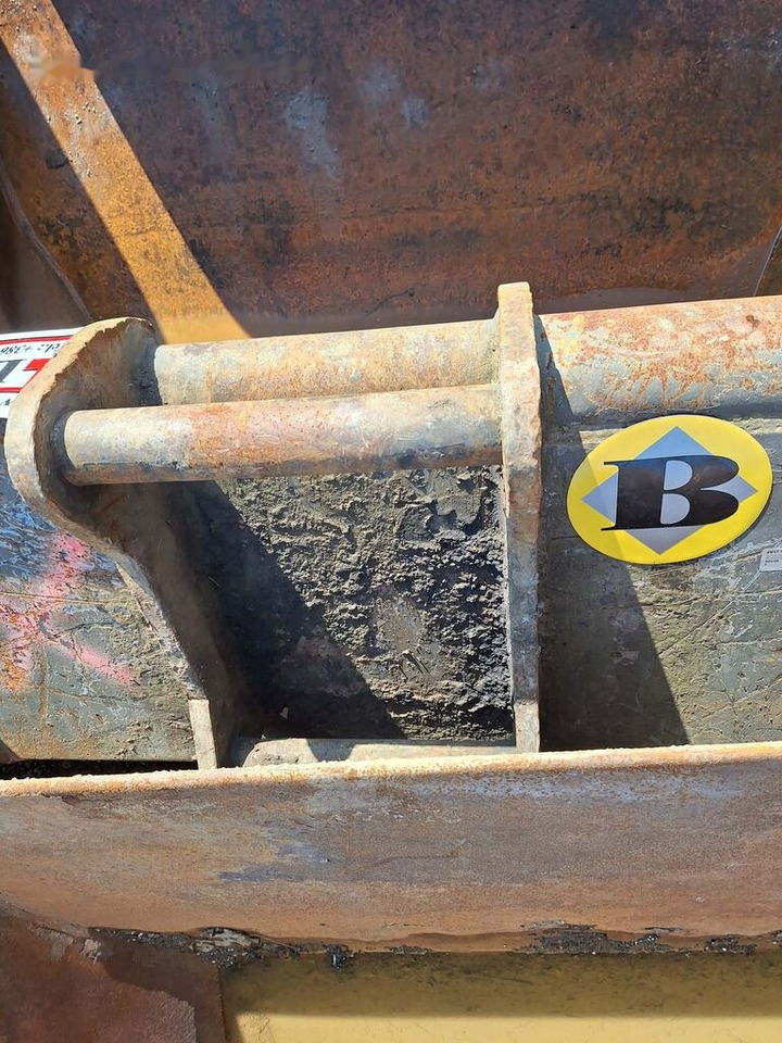 SMP Excavating planning bucket 1550 mm S60 - Ківш екскаватора: фото 3 SMP Excavating planning bucket 1550 mm S60 - Ківш екскаватора: фото 3