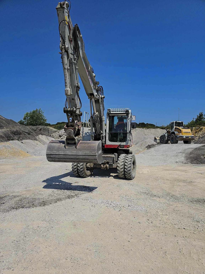 TAKEUCHI TB1160W - Колісний екскаватор: фото 2 TAKEUCHI TB1160W - Колісний екскаватор: фото 2