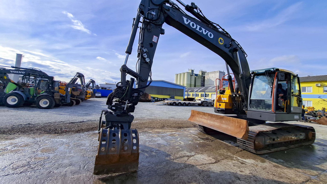 VOLVO ECR235EL - Гусеничний екскаватор: фото 1 VOLVO ECR235EL - Гусеничний екскаватор: фото 1