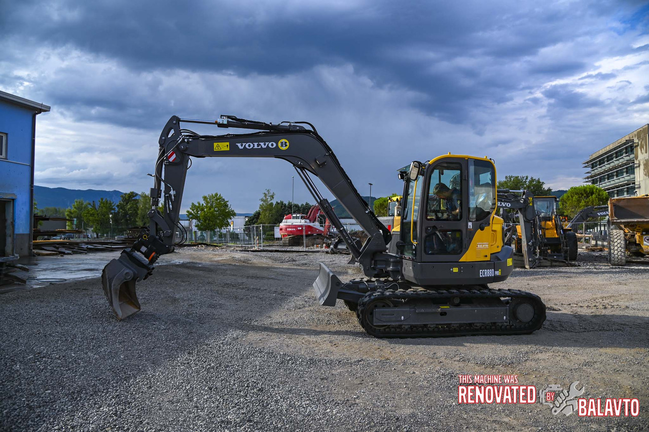 VOLVO ECR88D - Міні-екскаватор: фото 3 VOLVO ECR88D - Міні-екскаватор: фото 3