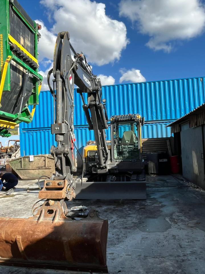 VOLVO ECR88D - Міні-екскаватор: фото 1 VOLVO ECR88D - Міні-екскаватор: фото 1