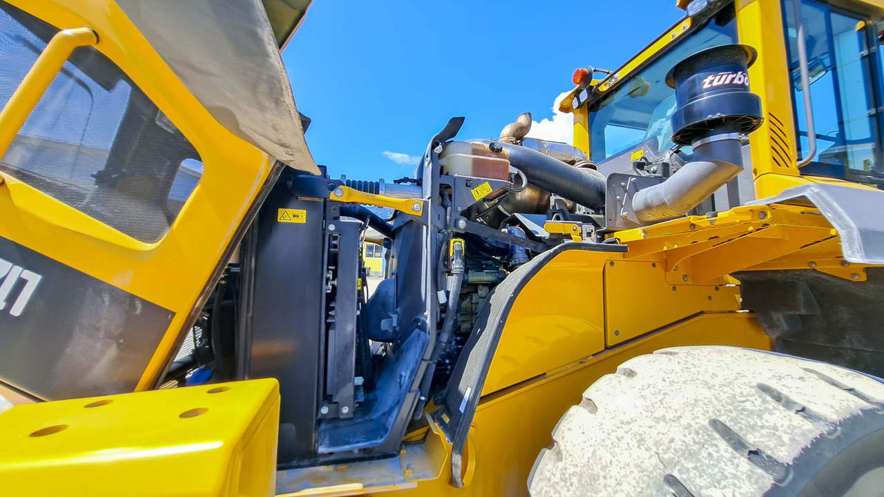 Колісний навантажувач VOLVO L120H: фото 45