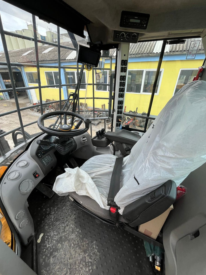 VOLVO L220H в лізинг VOLVO L220H: фото 19