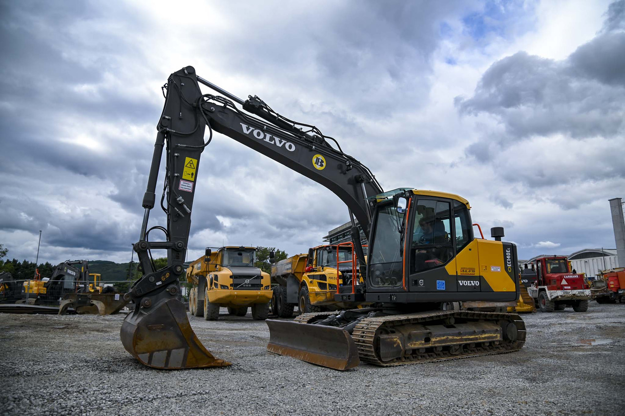 Volvo EC140E - Гусеничний екскаватор: фото 1 Volvo EC140E - Гусеничний екскаватор: фото 1