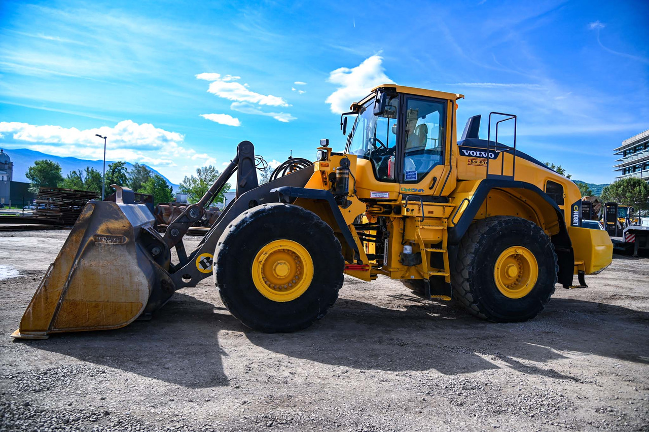 Volvo L180H - Колісний навантажувач: фото 2 Volvo L180H - Колісний навантажувач: фото 2
