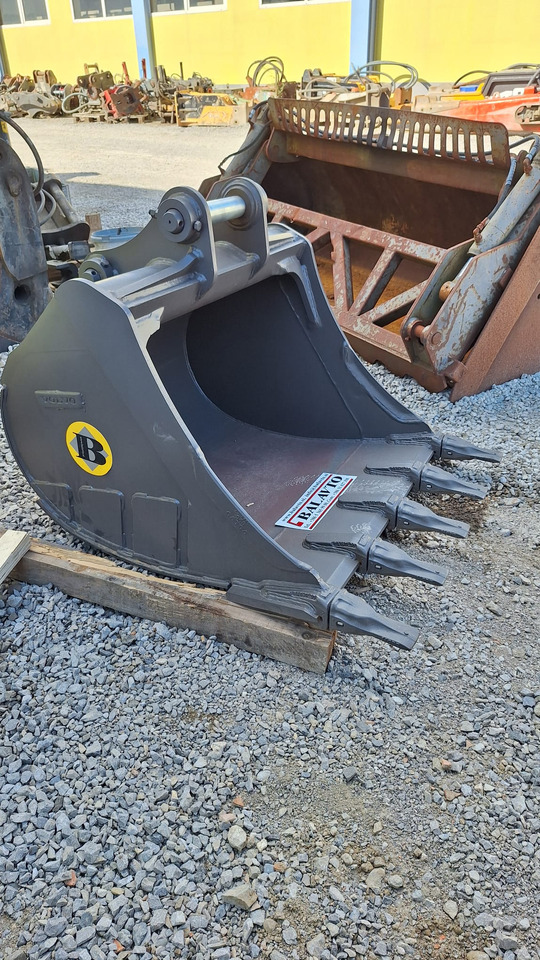Volvo digging bucket 1200 mm UNI65 - Ківш екскаватора в категорії Екскаватори: фото 4 Volvo digging bucket 1200 mm UNI65 - Ківш екскаватора в категорії Екскаватори: фото 4