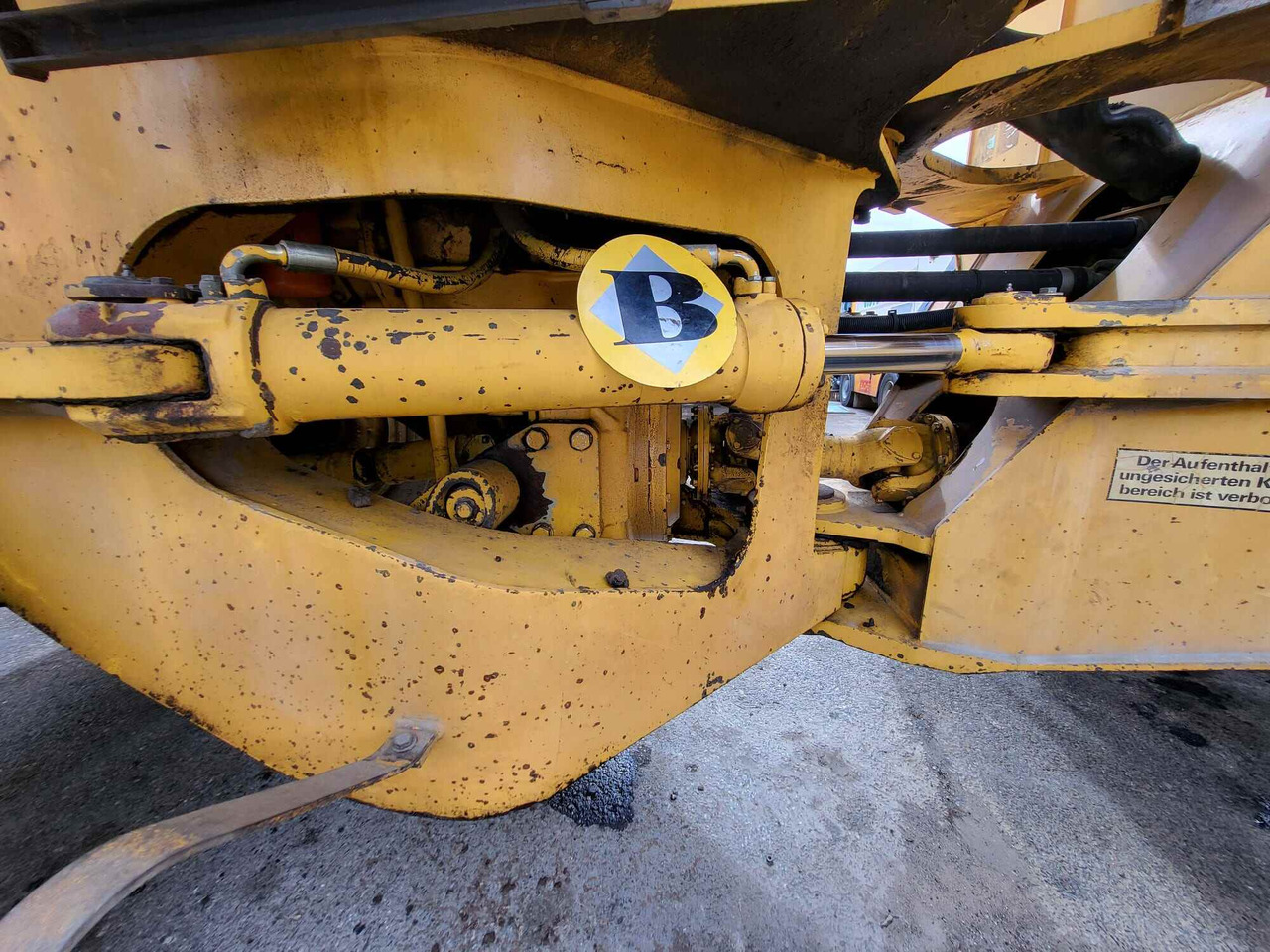 Volvo hydraulic cylinder - Гідроциліндр в категорії Навантажувачі: фото 3 Volvo hydraulic cylinder - Гідроциліндр в категорії Навантажувачі: фото 3