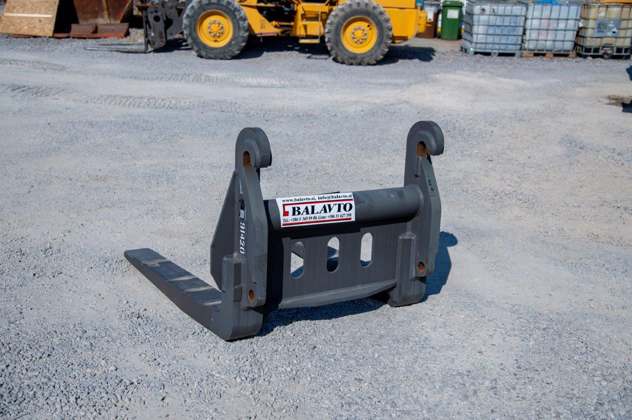 Volvo pallet forks 91420 - Вила в категорії Навантажувачі: фото 4 Volvo pallet forks 91420 - Вила в категорії Навантажувачі: фото 4