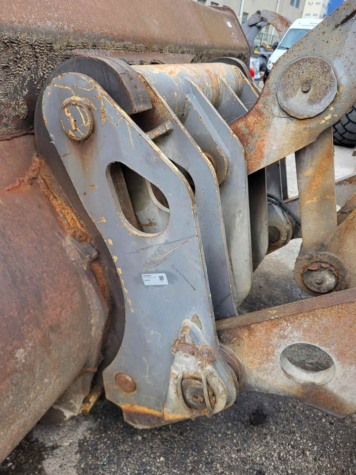 Volvo quick coupler - Зчіпний пристрій в категорії Навантажувачі: фото 1 Volvo quick coupler - Зчіпний пристрій в категорії Навантажувачі: фото 1