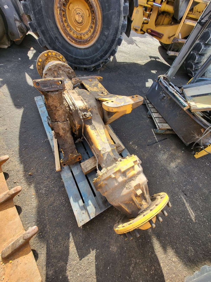 Volvo rear axle - Задня вісь в категорії Навантажувачі: фото 1 Volvo rear axle - Задня вісь в категорії Навантажувачі: фото 1