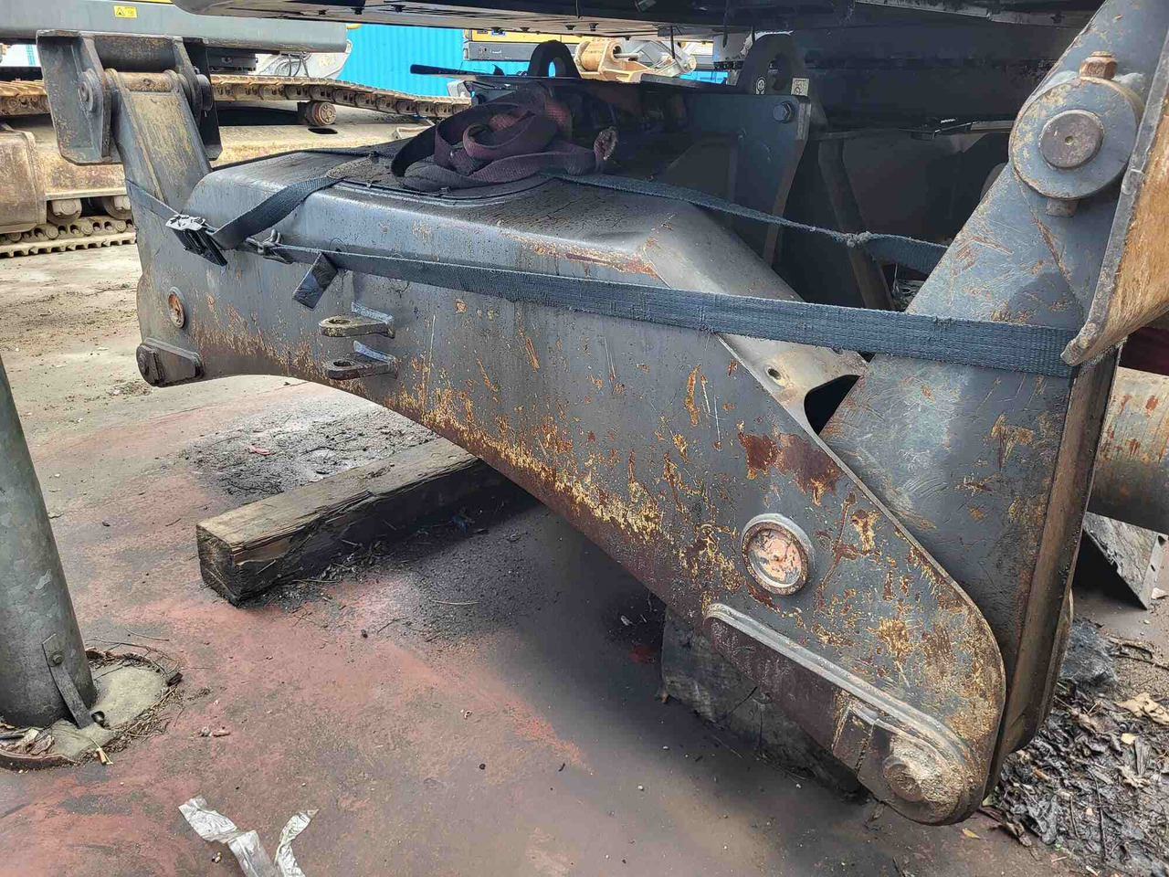 Volvo hydraulic outrigger - Запчастини в категорії Екскаватори: фото 2 Volvo hydraulic outrigger - Запчастини в категорії Екскаватори: фото 2