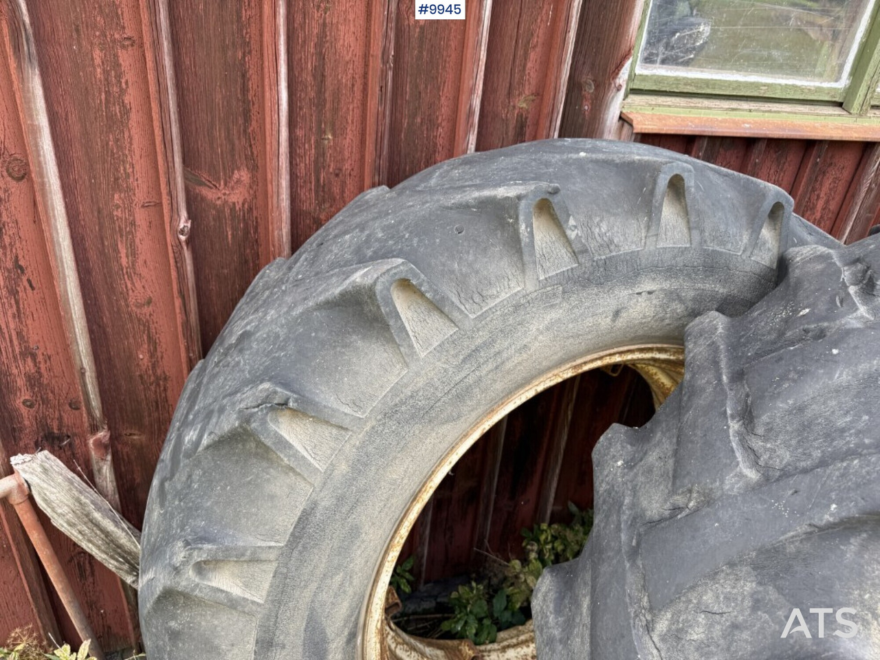 2 tractor tires with rims and rings - Колесо в категорії Трактори: фото 4 2 tractor tires with rims and rings - Колесо в категорії Трактори: фото 4