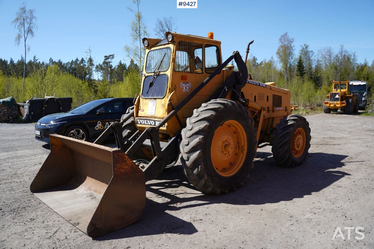 Backhoe loader Volvo BM 840 - Колісний навантажувач: фото 1 Backhoe loader Volvo BM 840 - Колісний навантажувач: фото 1