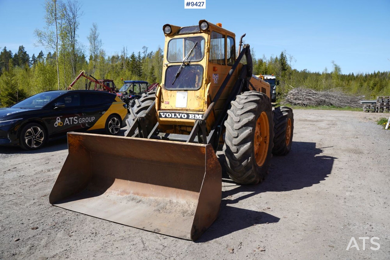Backhoe loader Volvo BM 840 - Колісний навантажувач: фото 5 Backhoe loader Volvo BM 840 - Колісний навантажувач: фото 5