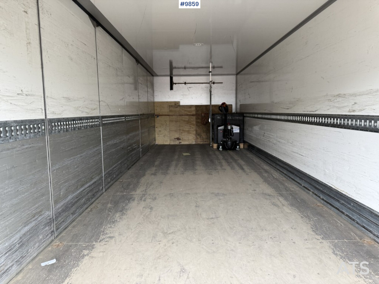 Box Truck Mercedes Benz Atego 1524 with openable side - Вантажівка з закритим кузовом: фото 5 Box Truck Mercedes Benz Atego 1524 with openable side - Вантажівка з закритим кузовом: фото 5