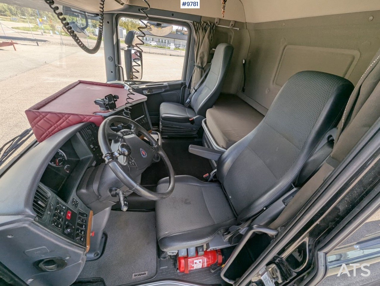 Dump truck Scania R520 8X4 - Самоскид вантажівка: фото 5 Dump truck Scania R520 8X4 - Самоскид вантажівка: фото 5