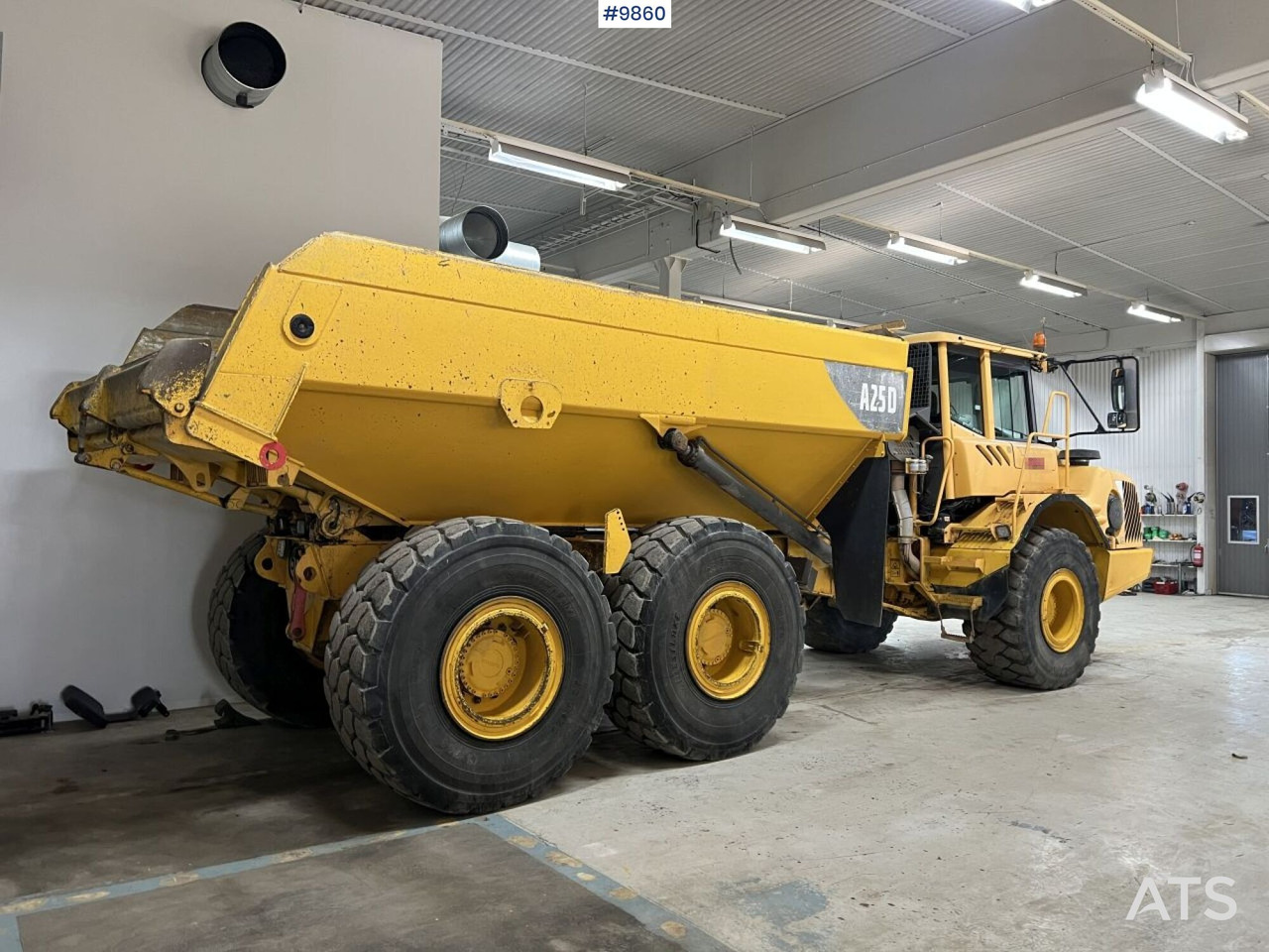 Dumper Volvo A25D 6x6 - Шарнірний самоскид: фото 3 Dumper Volvo A25D 6x6 - Шарнірний самоскид: фото 3