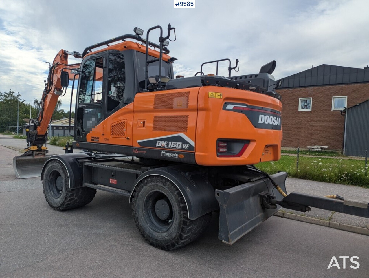Excavator Doosan DX160W-7 with tipper (SEE VIDEO) - Колісний екскаватор: фото 4 Excavator Doosan DX160W-7 with tipper (SEE VIDEO) - Колісний екскаватор: фото 4