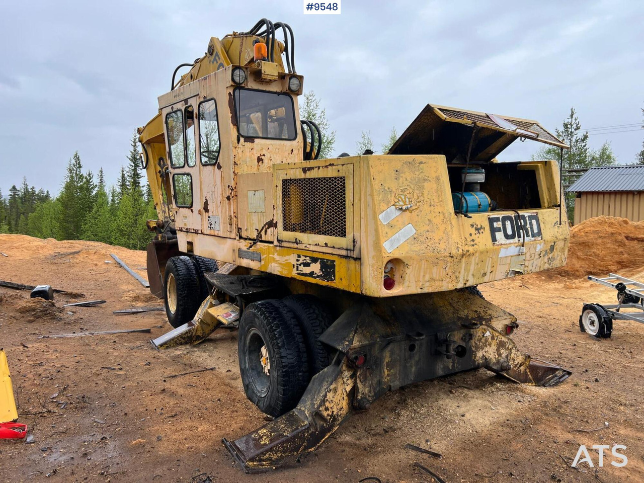 FORD Wheel excavator (VIDEO) - Колісний екскаватор: фото 4 FORD Wheel excavator (VIDEO) - Колісний екскаватор: фото 4