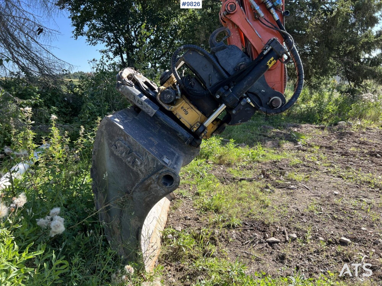 Hitachi ZX140 W-5B with rotor and planer bucket - Колісний екскаватор: фото 5 Hitachi ZX140 W-5B with rotor and planer bucket - Колісний екскаватор: фото 5