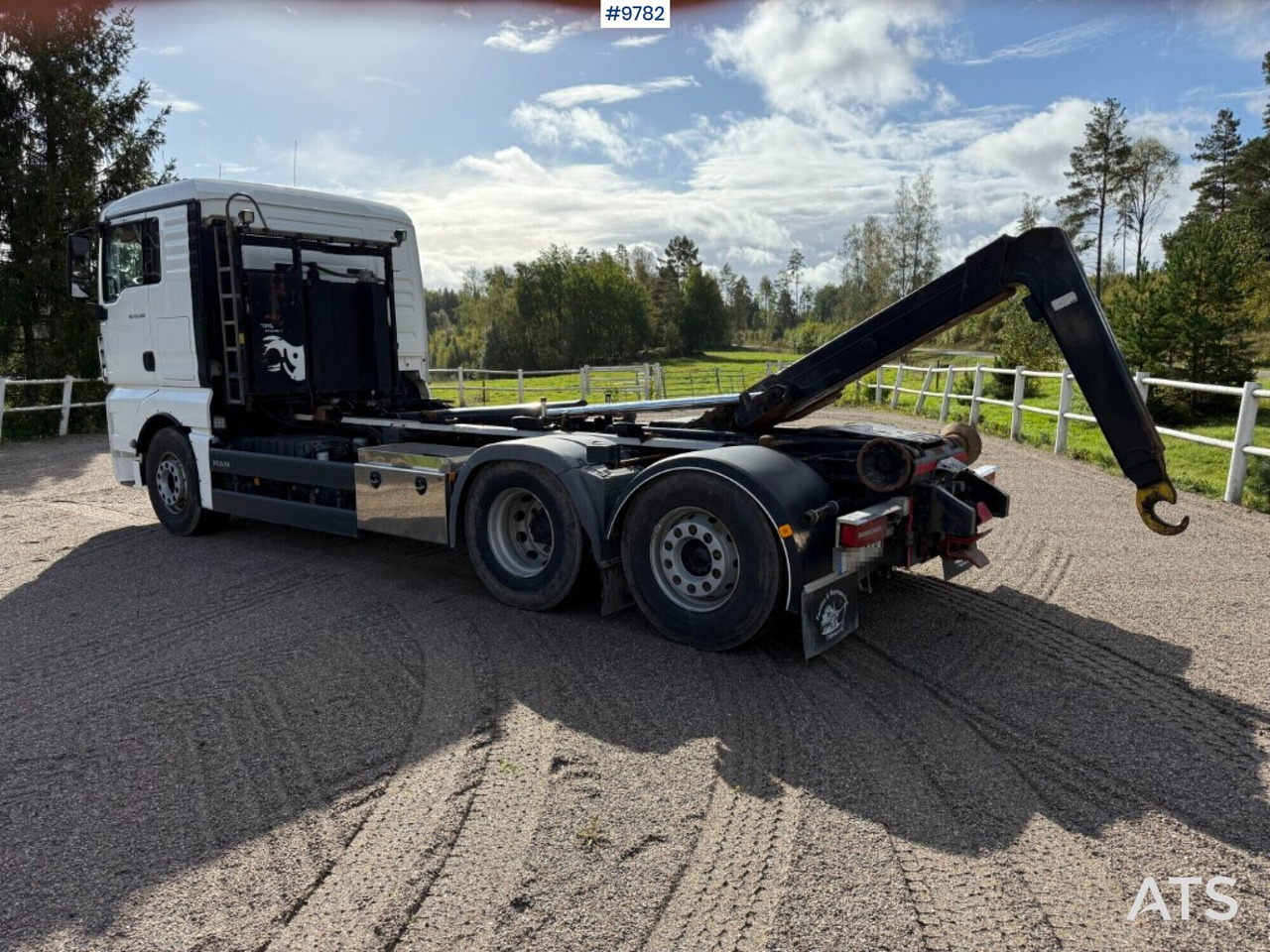Hooklift Truck MAN TGX 26.500 6X2 - Гаковий мультиліфт вантажівка: фото 3 Hooklift Truck MAN TGX 26.500 6X2 - Гаковий мультиліфт вантажівка: фото 3
