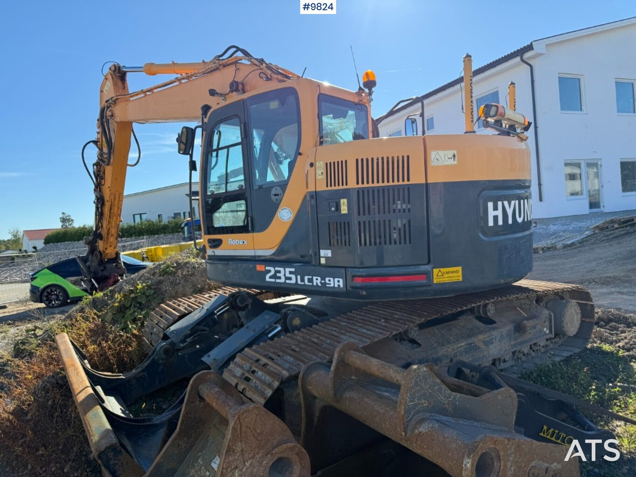 Hyundai Robex 235LCR-9A excavator - Гусеничний екскаватор: фото 3 Hyundai Robex 235LCR-9A excavator - Гусеничний екскаватор: фото 3