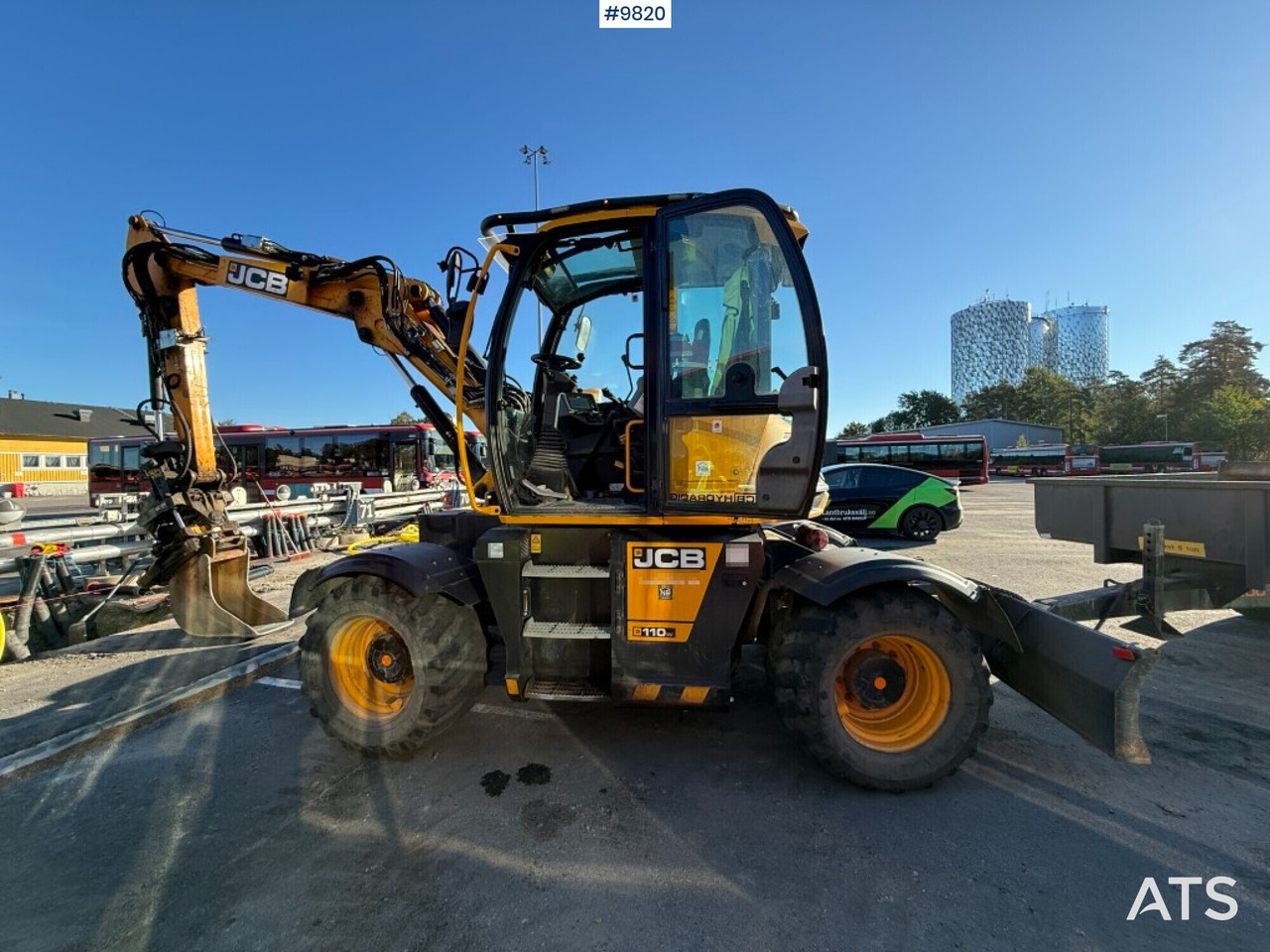 JCB Hydradig 110w wheel excavator with tiltrotator and attachments - Колісний екскаватор: фото 4 JCB Hydradig 110w wheel excavator with tiltrotator and attachments - Колісний екскаватор: фото 4