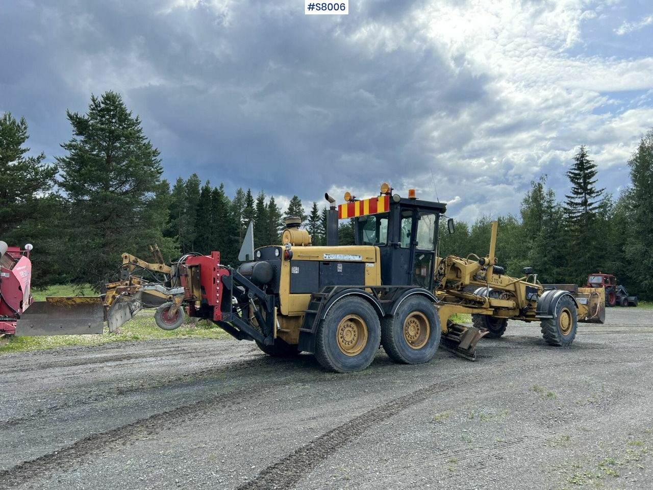 John Deere 772-A Grader with Gravel Sorter, see video - Грейдер: фото 3 John Deere 772-A Grader with Gravel Sorter, see video - Грейдер: фото 3