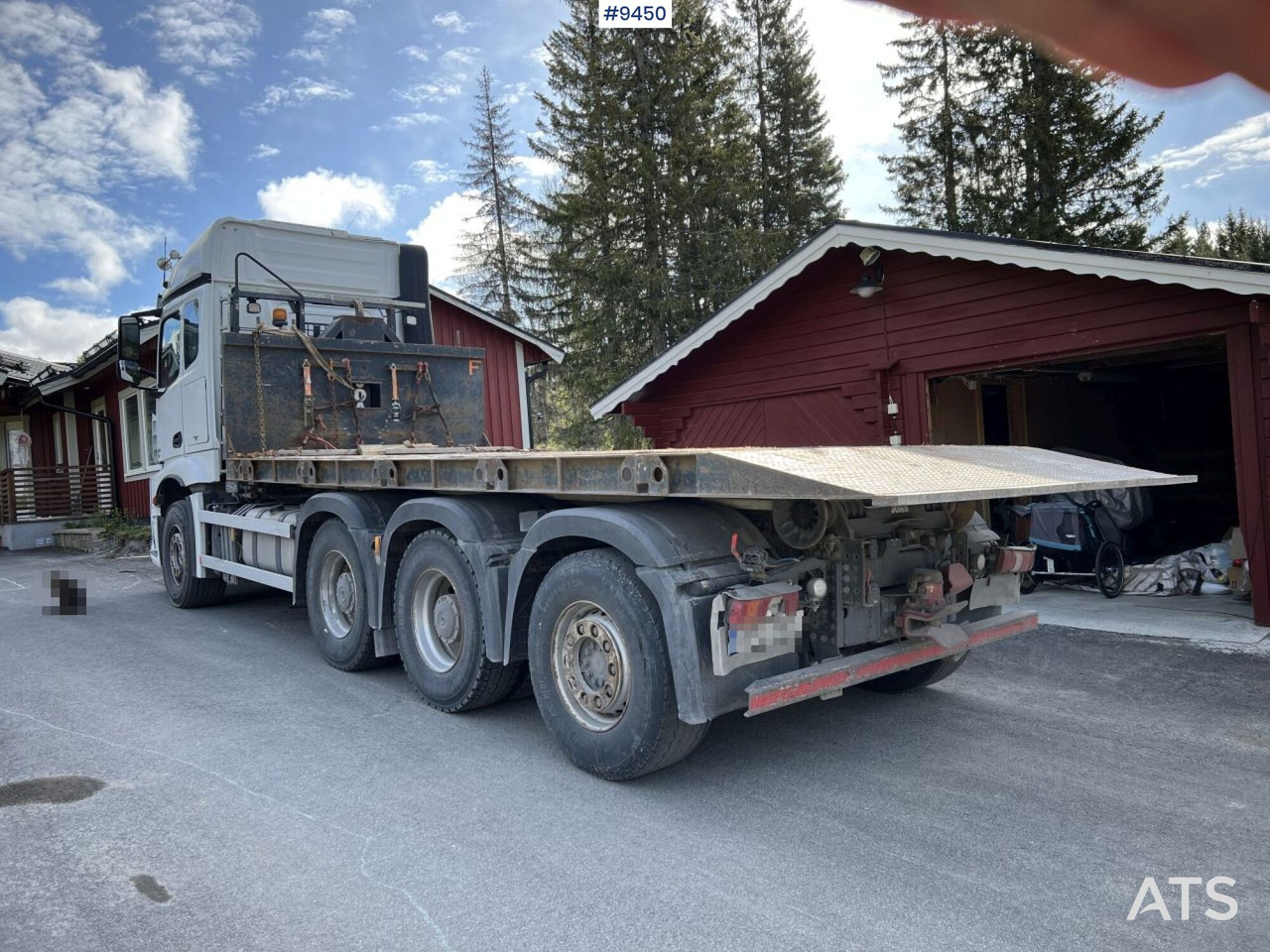 Mercedes Benz Arocs 3251 Tridem Hooklift, flatbed and concrete rotator - Гаковий мультиліфт вантажівка: фото 4 Mercedes Benz Arocs 3251 Tridem Hooklift, flatbed and concrete rotator - Гаковий мультиліфт вантажівка: фото 4