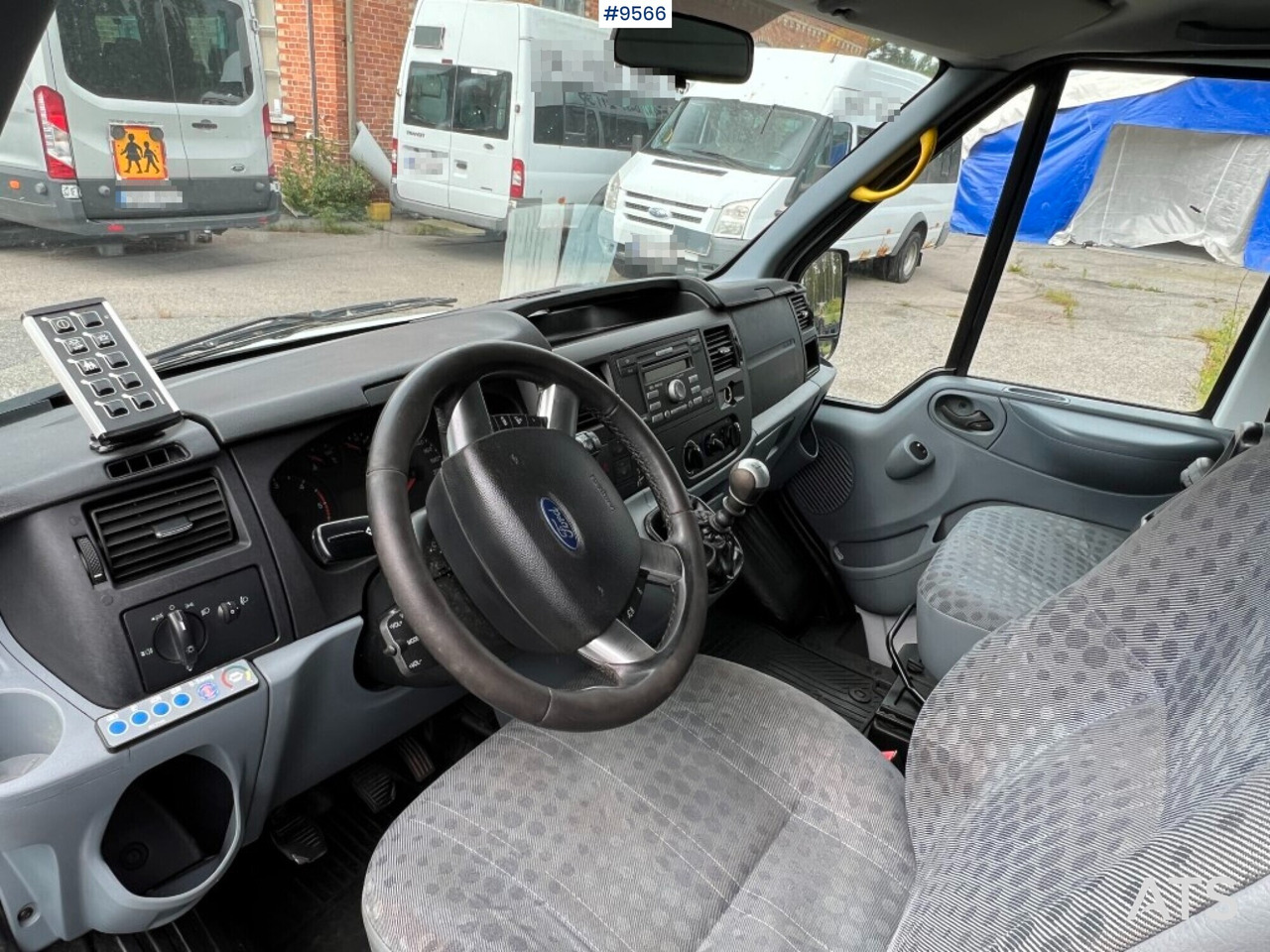 Minibus- Ford FDG6 Transit- Sold newly inspected - Мікроавтобус, Пасажирський фургон: фото 4 Minibus- Ford FDG6 Transit- Sold newly inspected - Мікроавтобус, Пасажирський фургон: фото 4
