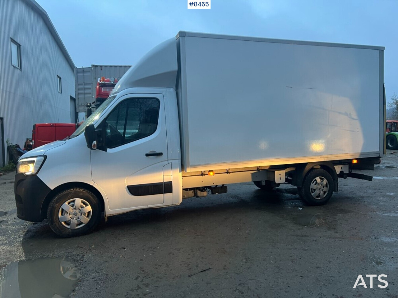 Renault master with tail lift - Фургон з закритим кузовом: фото 4 Renault master with tail lift - Фургон з закритим кузовом: фото 4