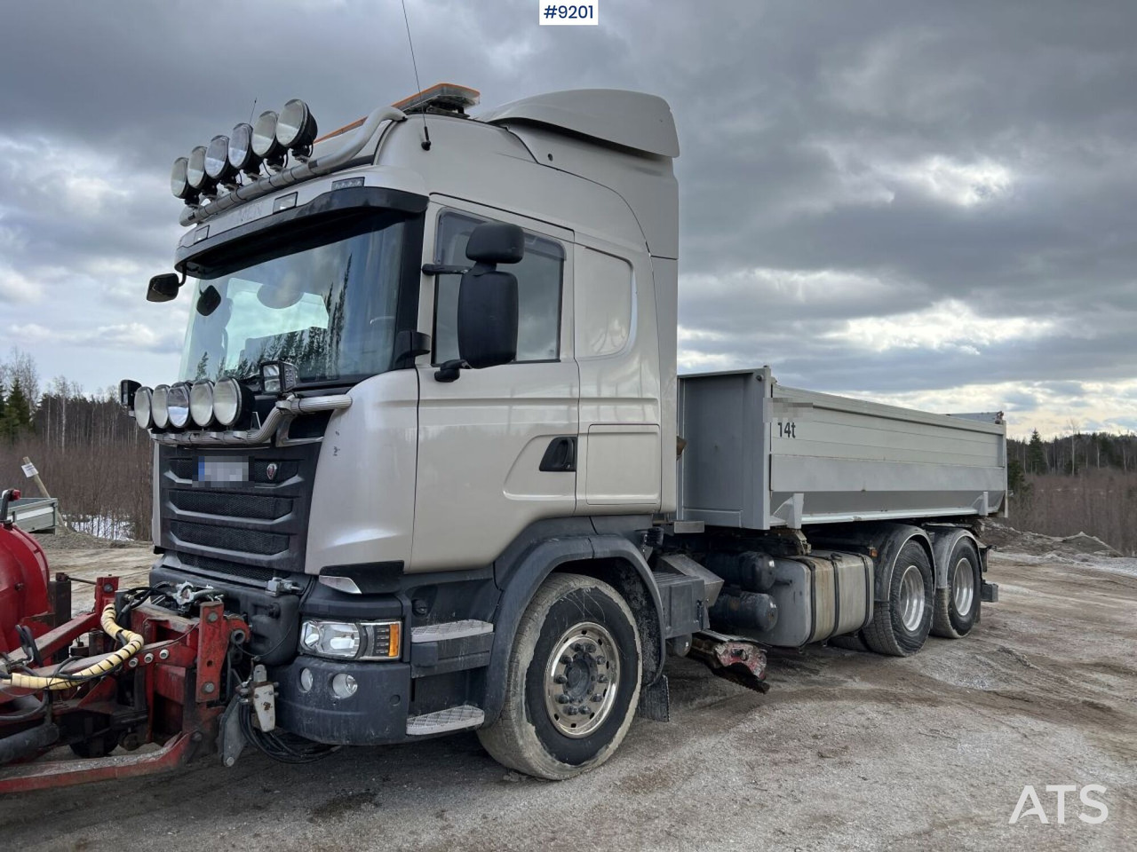 Scania R520 Tipper truck with plow equipment and underbite - Самоскид вантажівка: фото 1 Scania R520 Tipper truck with plow equipment and underbite - Самоскид вантажівка: фото 1